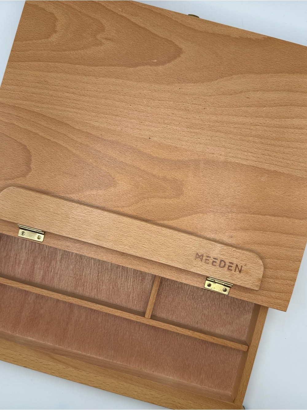 Meeden Tabletop Easel Box with Storage Drawer, Artist Painting Drawing